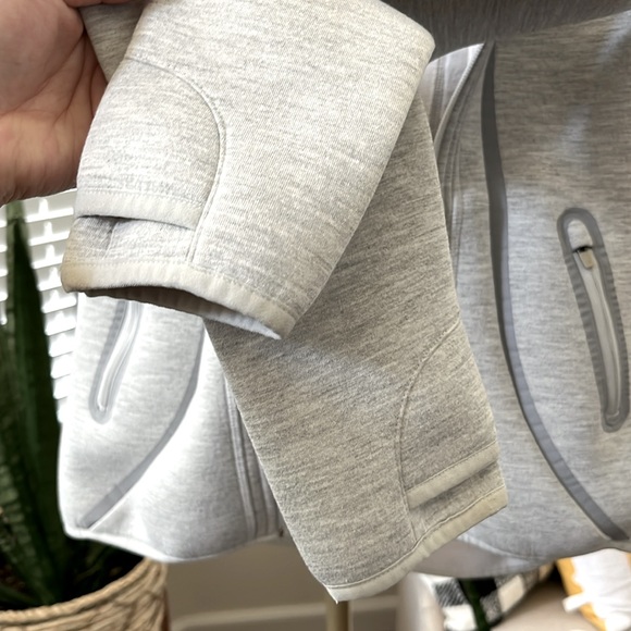 ATHLETA FUSE SCUBA JACKET Full Zip Hoodie Size XS (Fit up to S) Retail 118.00 - Picture 9 of 9